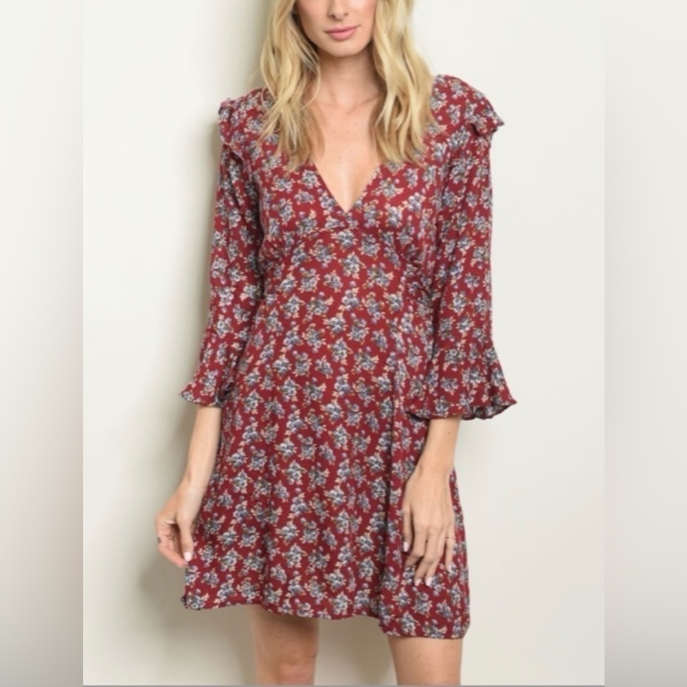 Le Lis Floral Mini Dress Small Bell Sleeve Floral Cottagecore